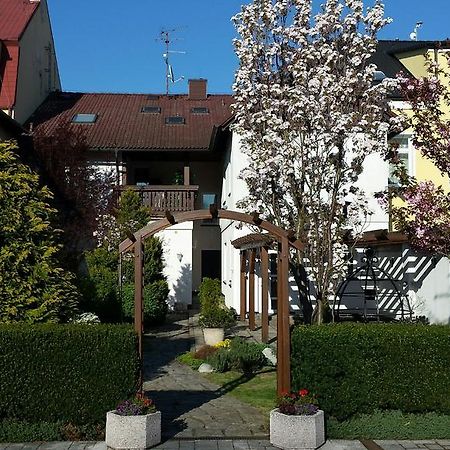 Apartment Pension Stark Frantiskovy Lazne Exterior foto