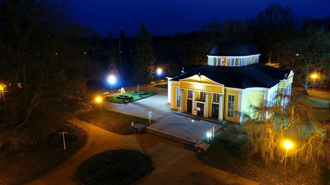 Apartment Pension Stark Frantiskovy Lazne Exterior foto