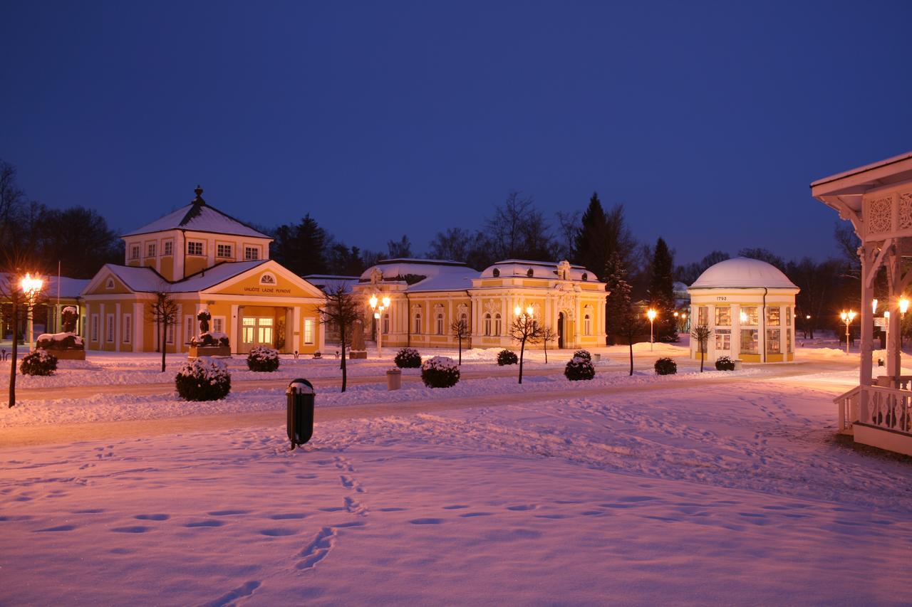 Apartment Pension Stark Frantiskovy Lazne Exterior foto